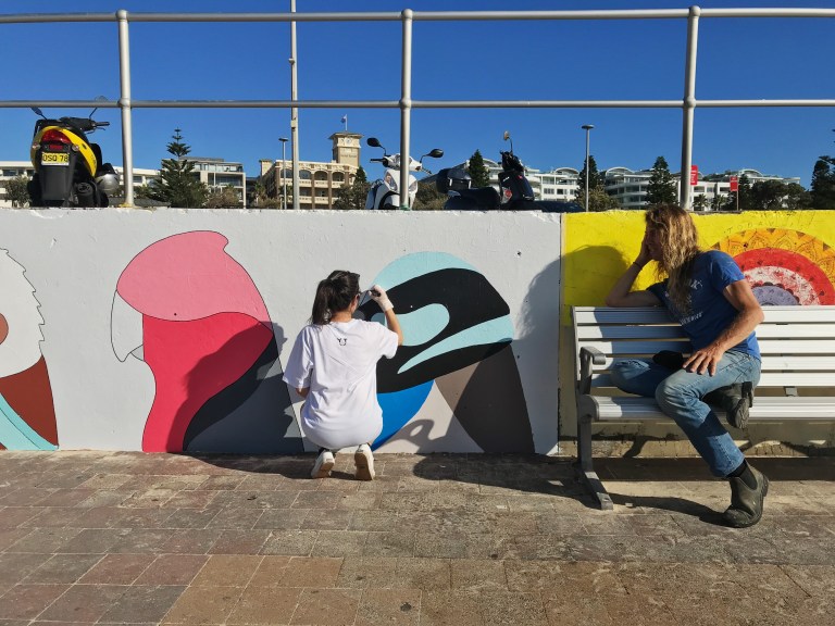 2019 - Eggpicnic - Birds of Bondi - Artist at work