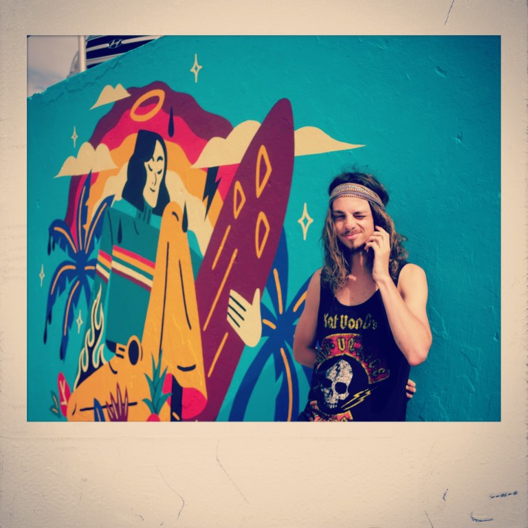 2019 – Vintage Surfer Disco Tropical Saint - Quentin Celeste - artist on phone